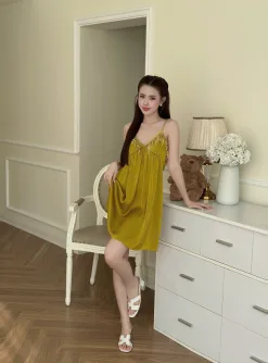 Váy ngủ lụa ngắn ren giọt nước kèm quần