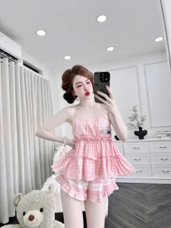 Bộ ngủ lụa quần đùi hai tầng bèo in họa tiết