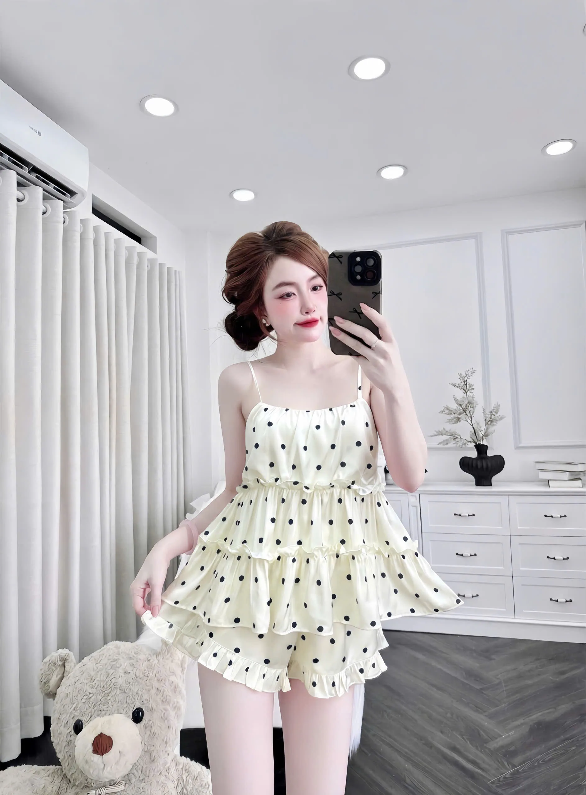 Bộ ngủ lụa quần đùi hai tầng bèo in họa tiết - Ảnh 9
