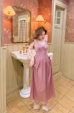 Alternative view of Váy Ngủ Dài Sexy Night Trơn Ren V Ngược Eo Gợi Cảm